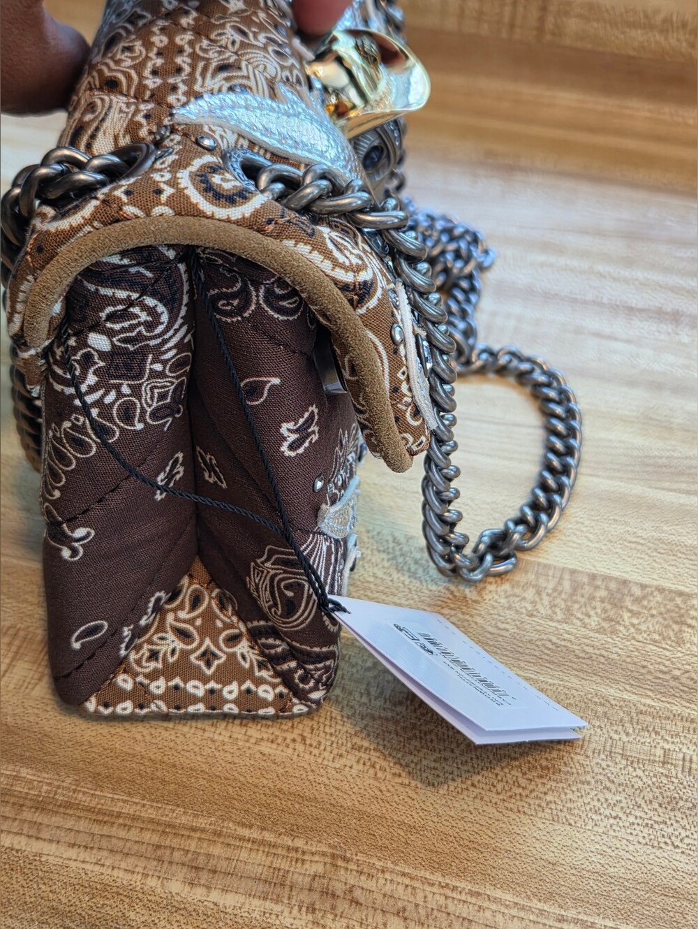 Kurt Geiger NWT Bandana Western Kensington & Dustbag - Picture 7 of 10